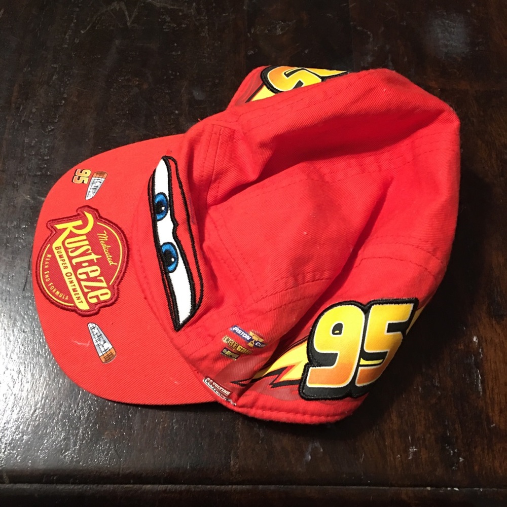 Vintage Lightening McQueen hat 3 toddler 4 Disney